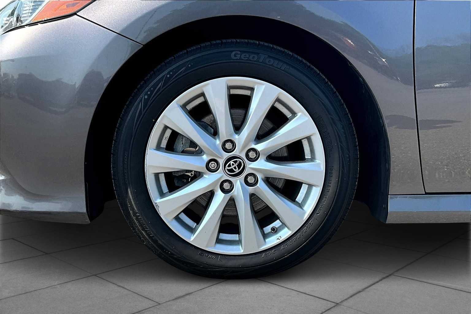Used 2019 Predawn Gray Mica Toyota LE image 10