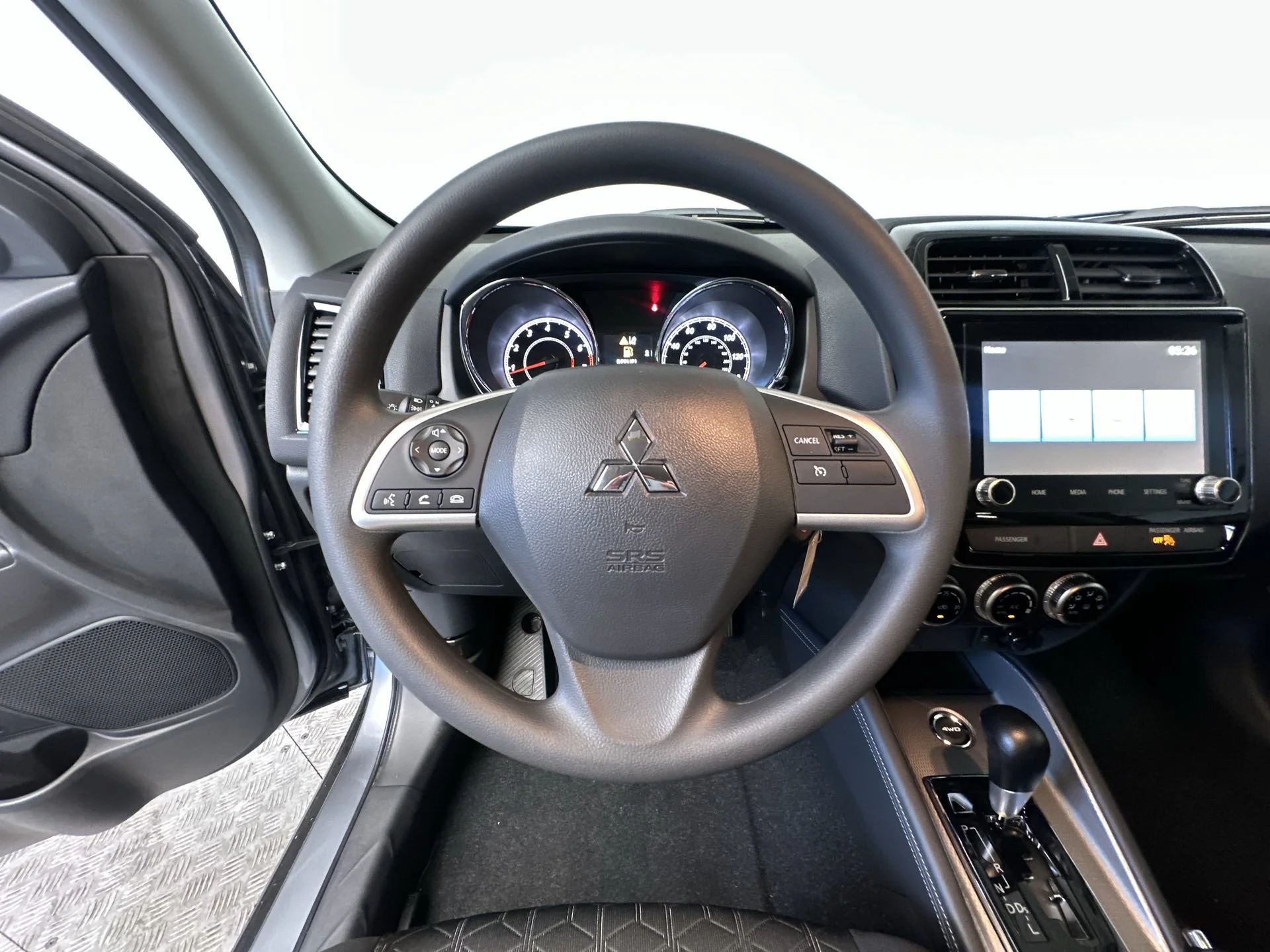 New 2026 Mercury Gray Metallic Mitsubishi ES image 16