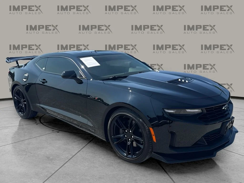 Used 2022 Black Chevrolet LT1 image 7