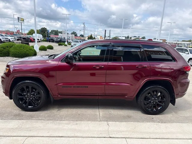 Used 2021 Red Jeep Laredo X image 8