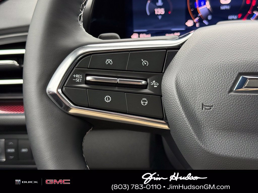 Used 2024 Gray Chevrolet Z71 image 30