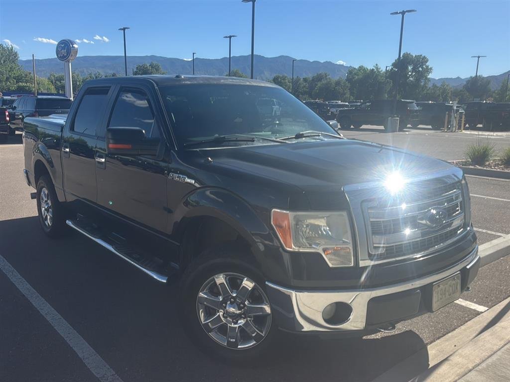 Used 2013 Tuxedo Black Metallic Ford XLT image 3