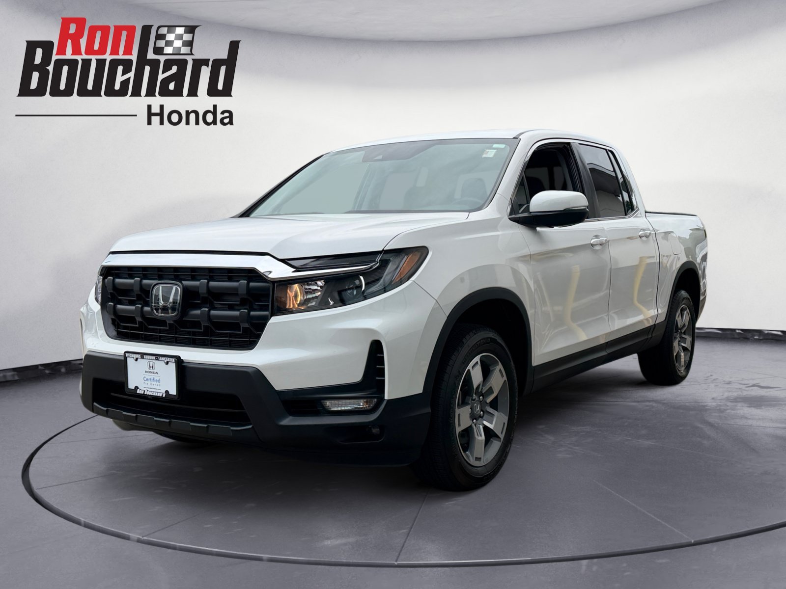 Used 2025 White Honda RTL image 5