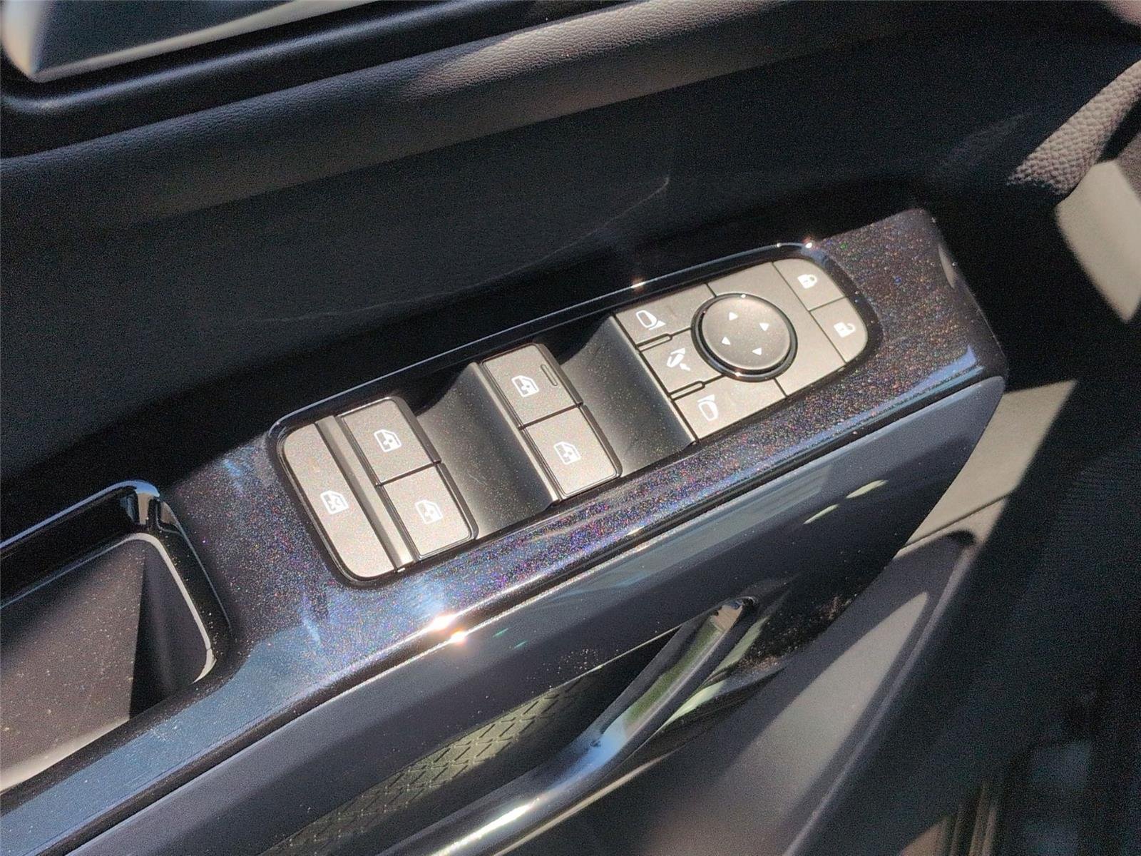 New 2026 Super Black Nissan Platinum image 16
