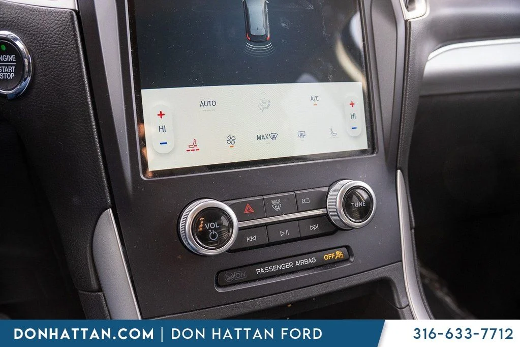 2022 Ford Edge SEL - Photo 9