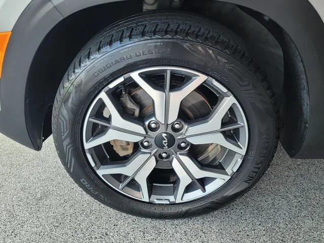 Certified Used 2022 Gray Kia EX image 7
