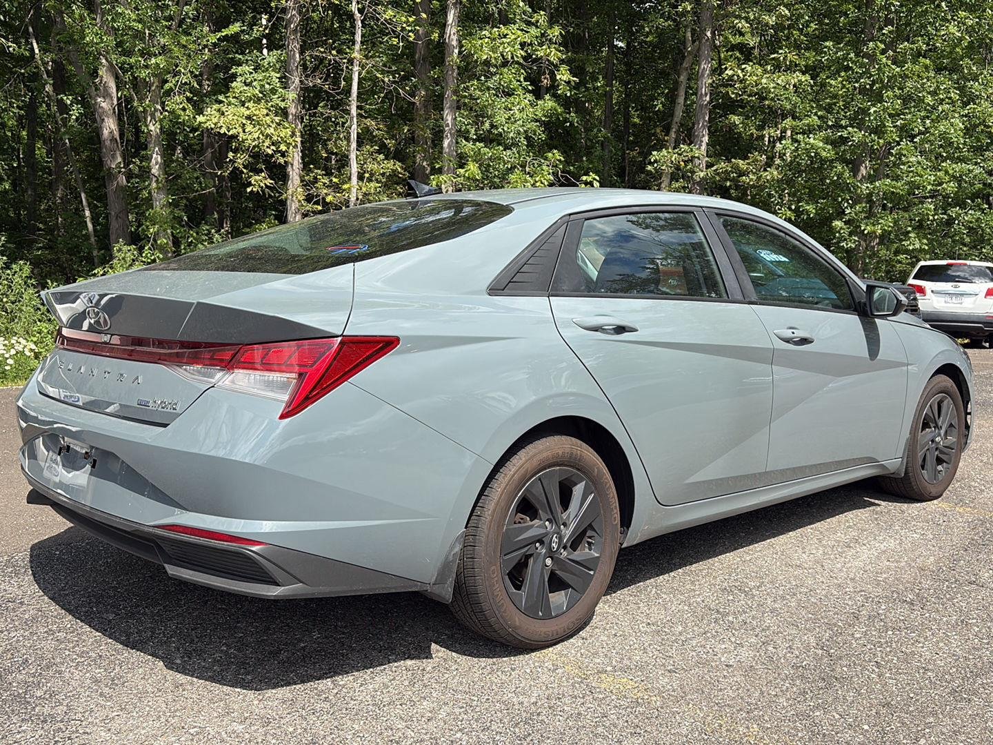 Used 2022 Electric Shadow Hyundai Blue image 17