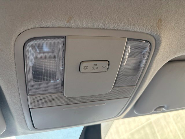 Certified Used 2022 Snow White Pearl Kia LXS image 16