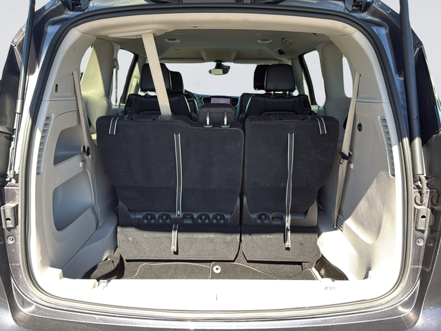 Used 2023 Gray Chrysler Touring L image 12