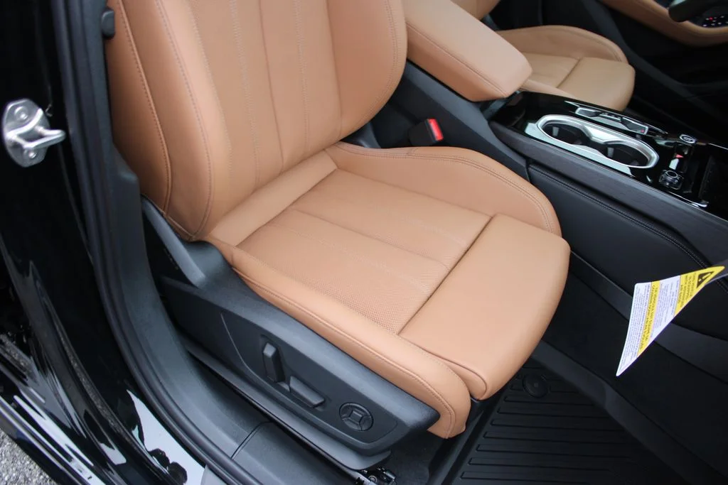 Used 2026 Green Metallic Audi Premium Plus image 25