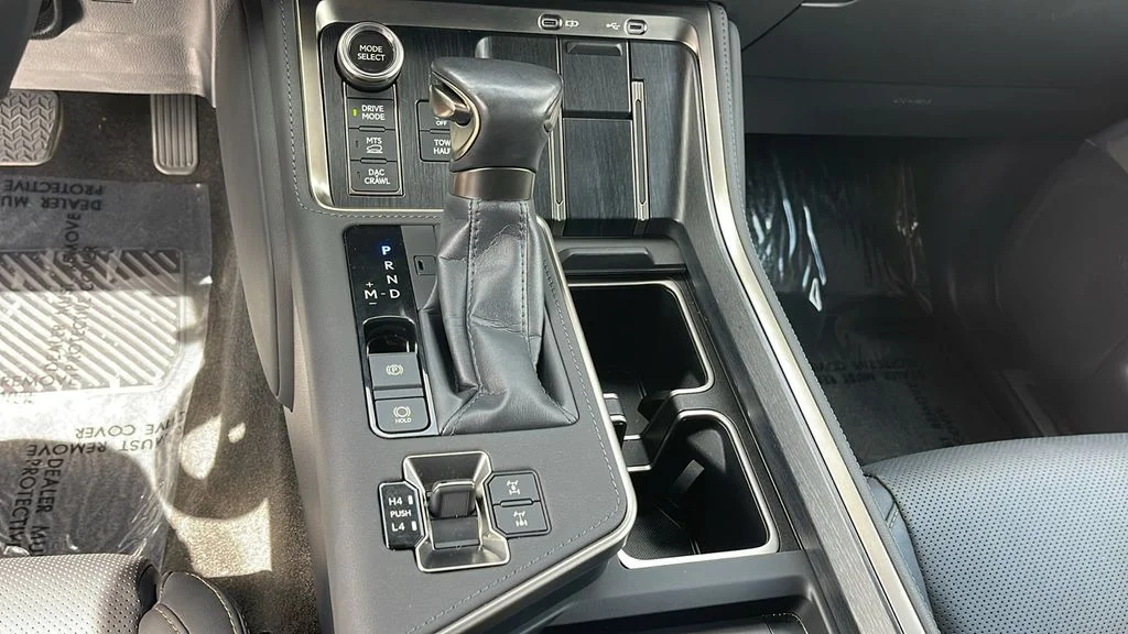Used 2024 Black Lexus 550 Overtrail+ image 27