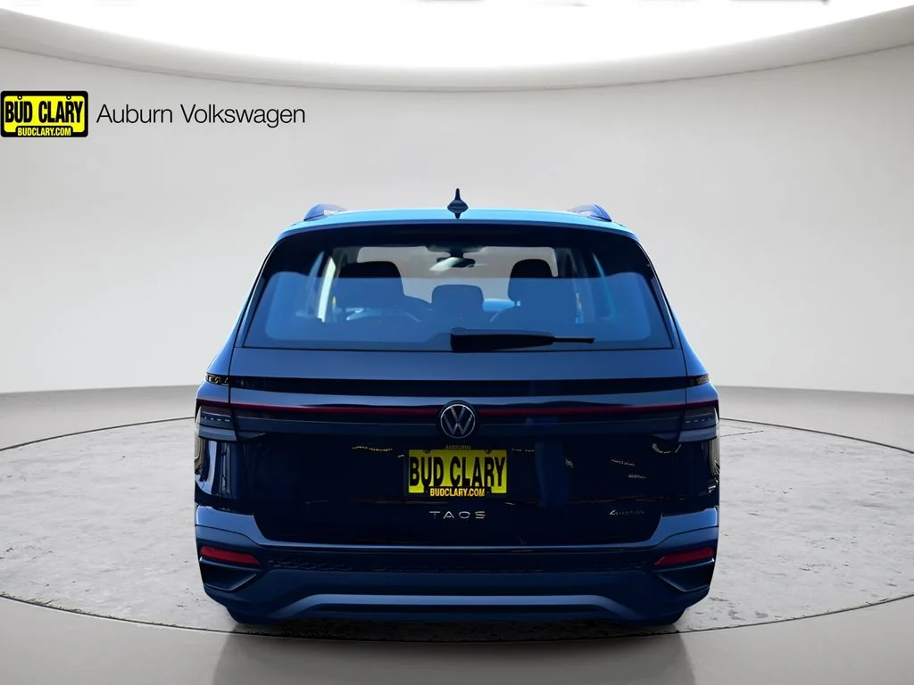 New 2025 Black Volkswagen 1.5T S image 8