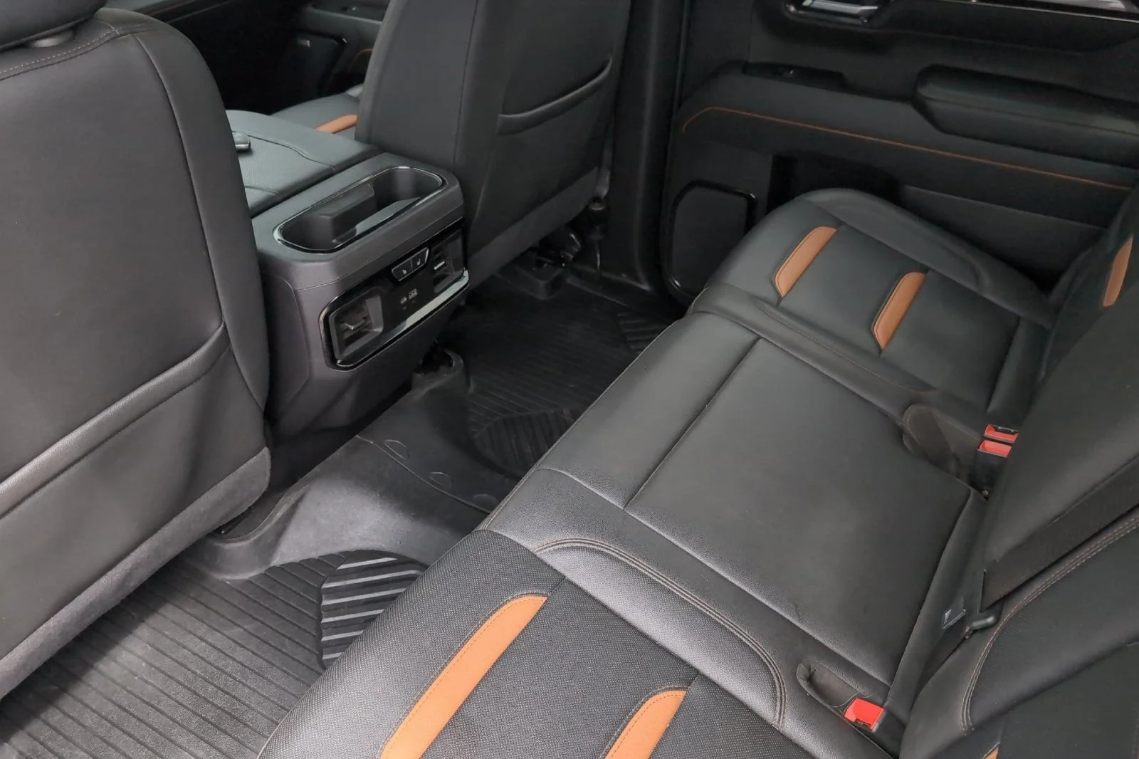 Used 2024 Thunderstorm Gray GMC AT4 image 13