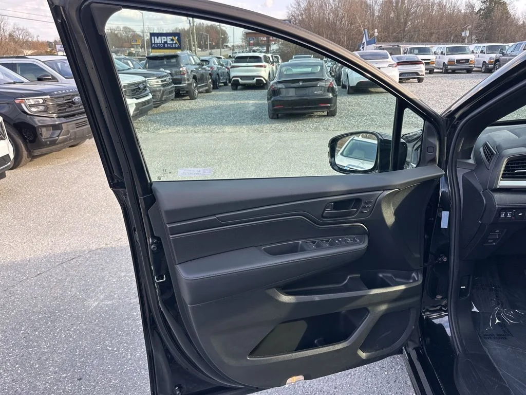 Used 2025 Black Honda Sport-L image 22