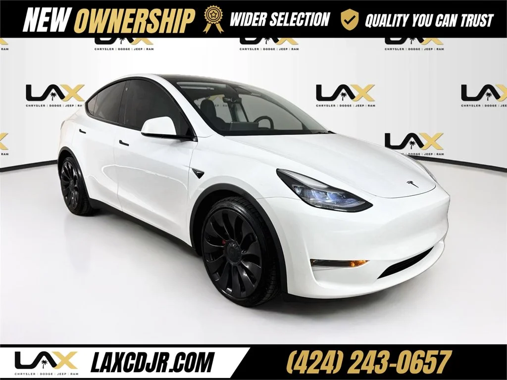 Used 2023 White Tesla Performance image 1