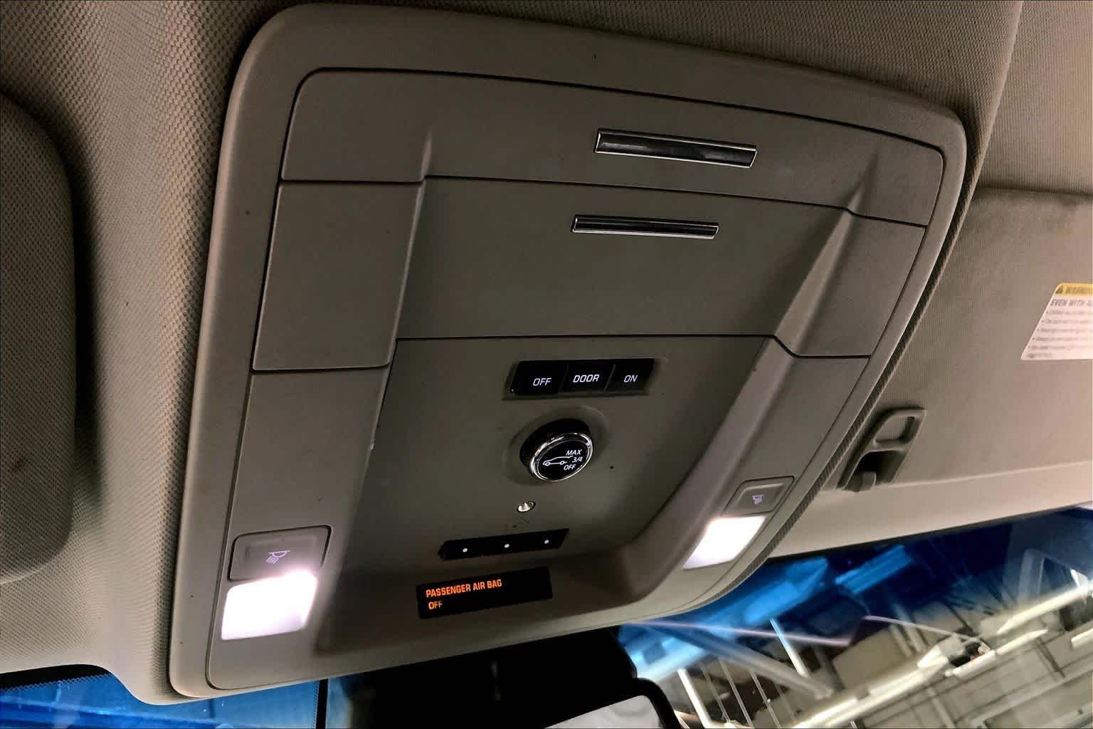 Used 2019 Summit White Chevrolet LT image 33