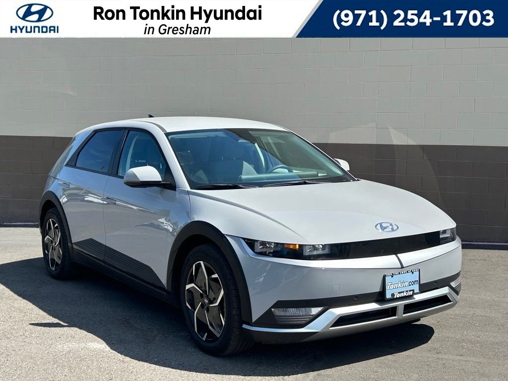 Certified Used 2024 Gray Hyundai SEL image 1