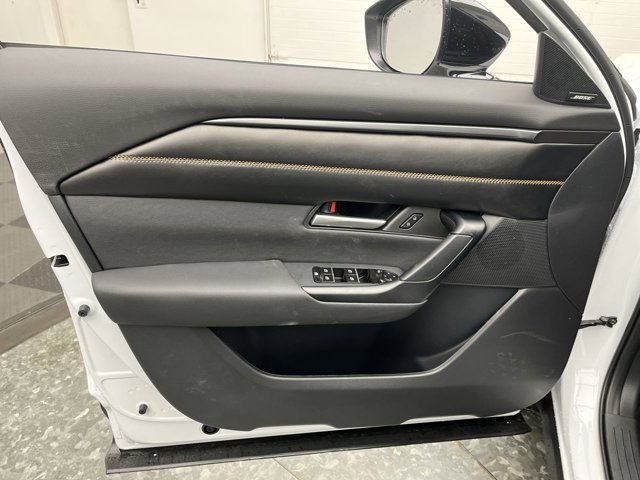 New 2026 Wind Chill Pearl Mazda 2.5 S Premium image 7