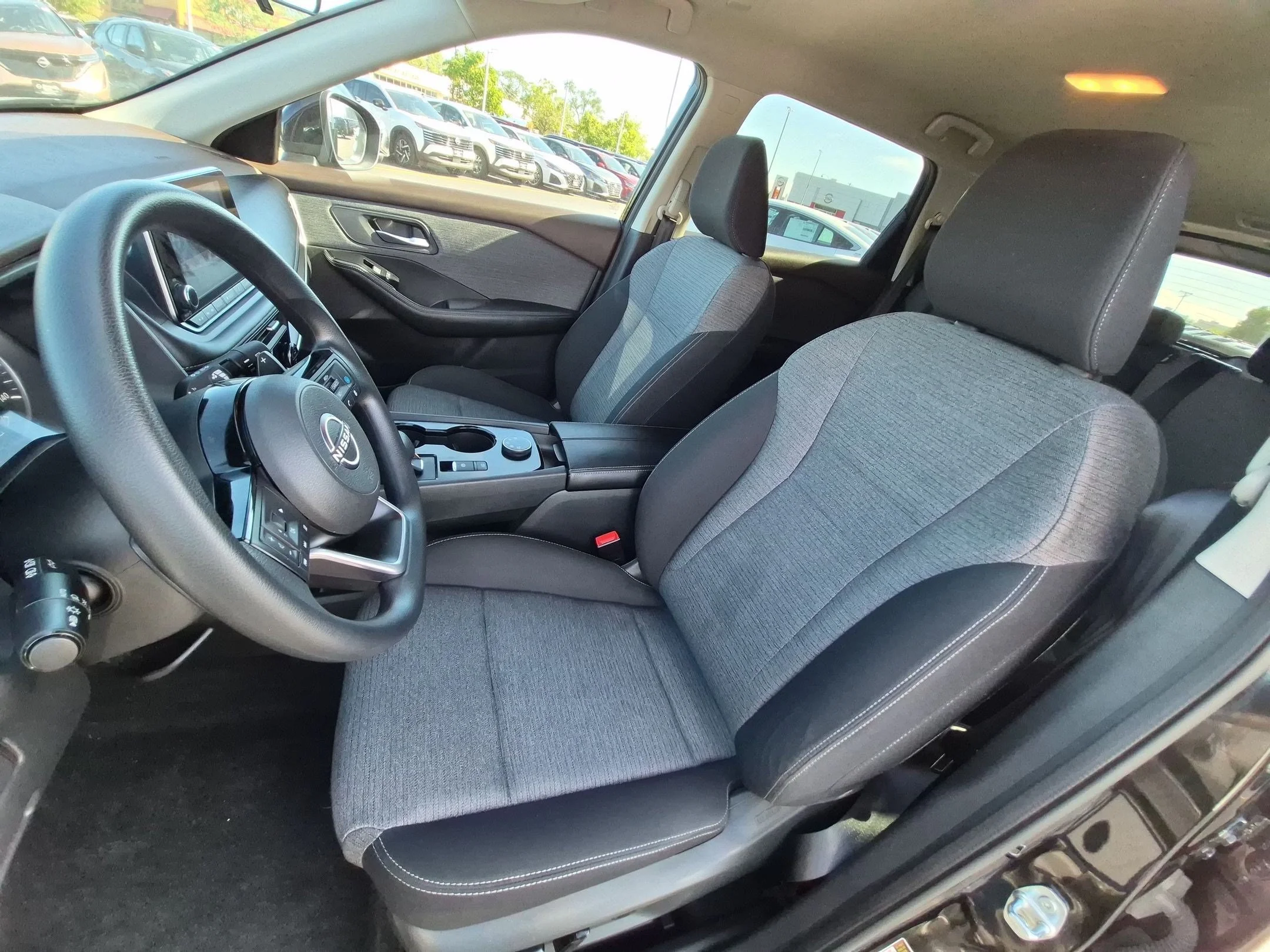Used 2023 Super Black Nissan SV image 11