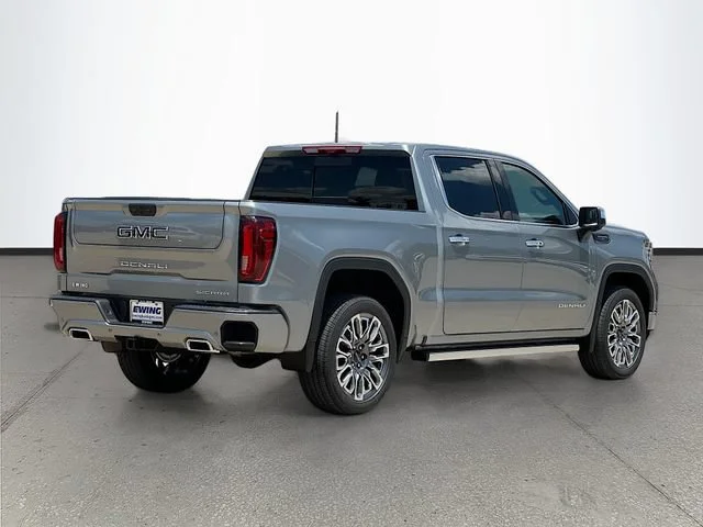 2026 GMC Sierra 1500 Denali Ultimate - Photo 4