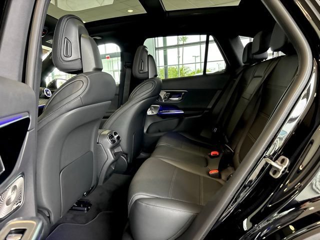 New 2026 Black Mercedes-Benz GLC 300 image 38