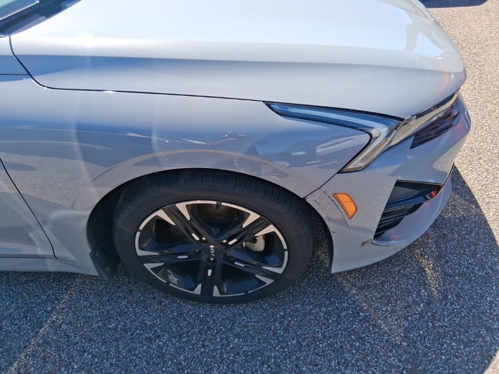 Used 2023 Gray Kia GT-Line image 7