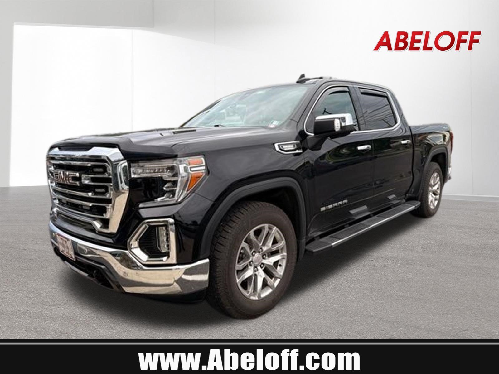 2021 GMC Sierra 4WD Crew Cab Short Box SLT's photo
