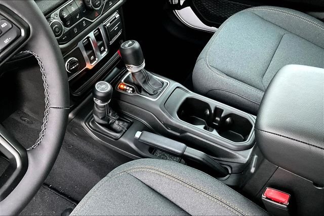 New 2026 Jeep Wrangler Sport S 2D Sport Utility