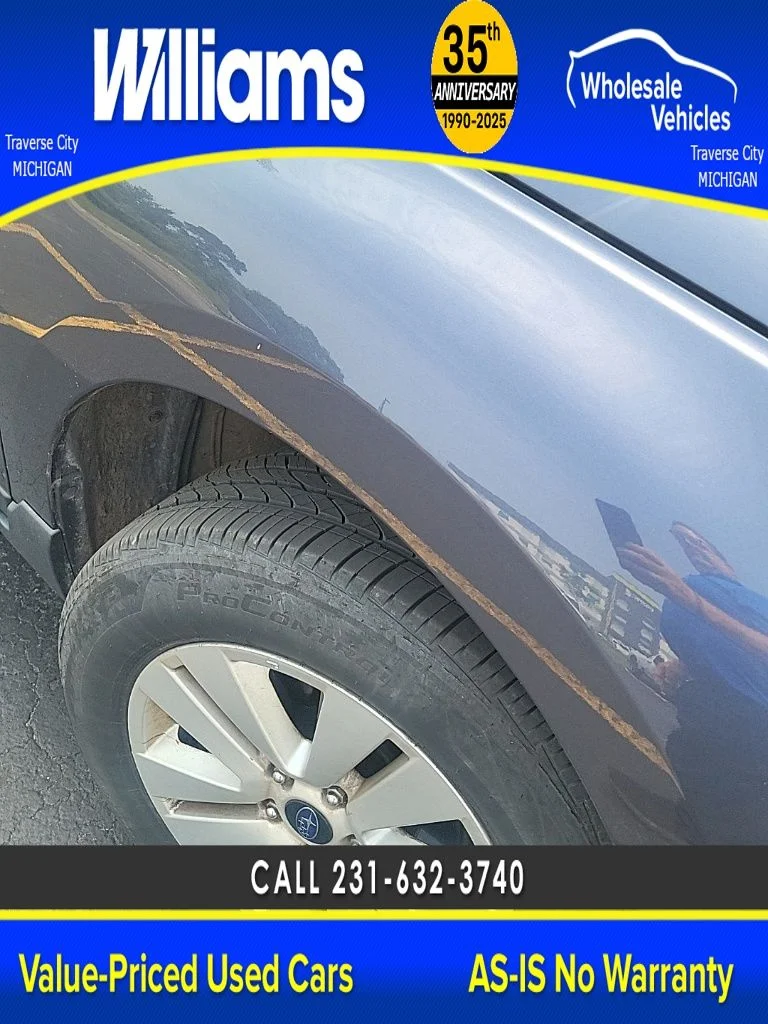 Used 2017 Carbide Gray Metallic Subaru 2.5i Premium image 3