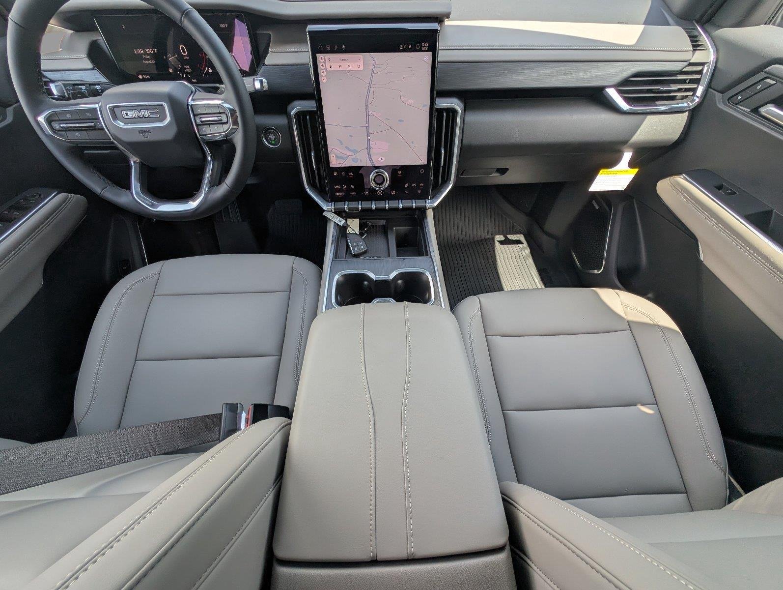 New 2027 Summit White GMC Elevation image 32
