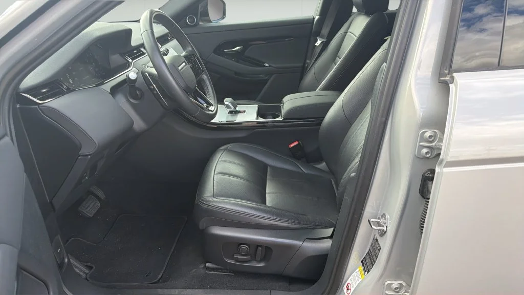 Used 2024 Silver Land Rover S image 14