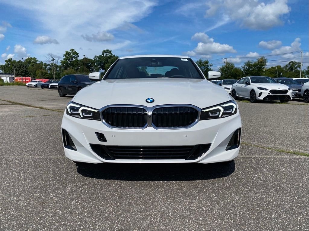 New 2026 Mineral White Metallic BMW 330i NA xDrive image 2