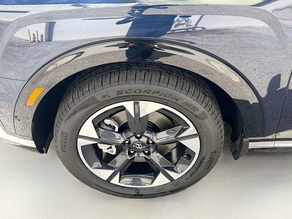 New 2026 Pacific Sapphire Hyundai Limited image 24