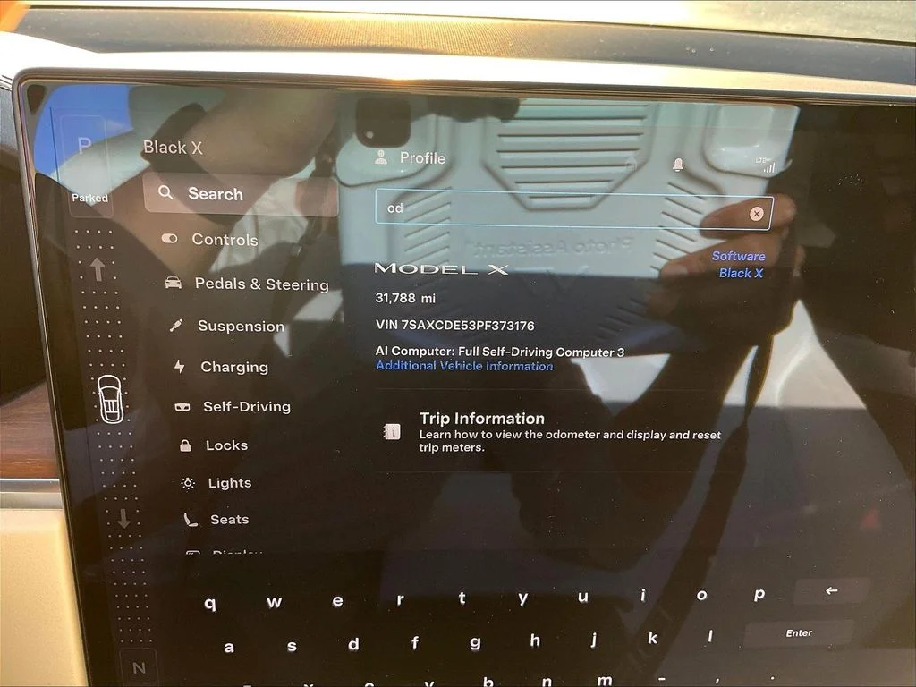 Used 2023 Black Tesla Standard Range image 13