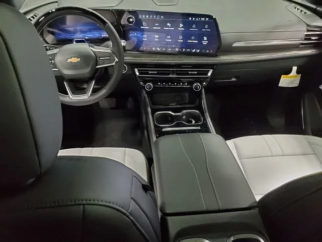 2025 Chevrolet Traverse High Country - Photo 25