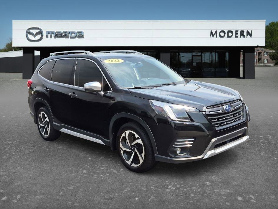 Used 2022 Crystal Black Silica Subaru Touring image 5