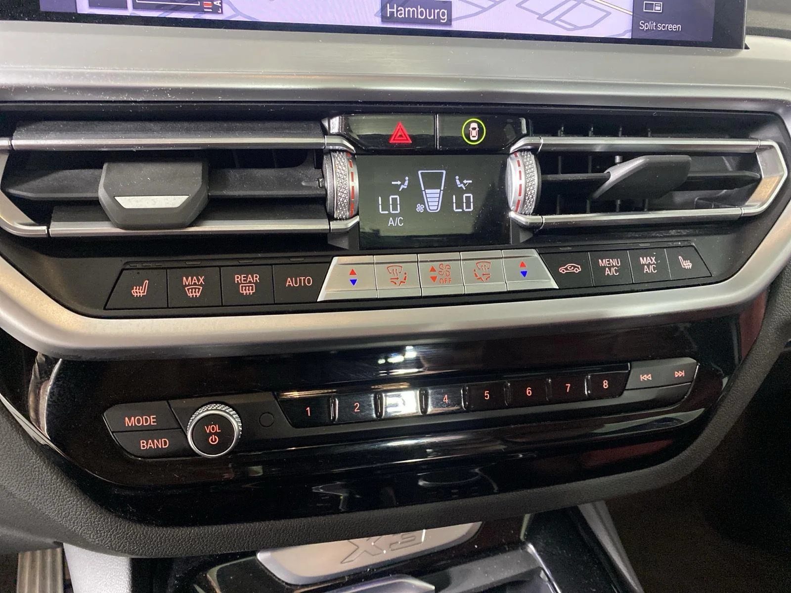 Used 2022 Mineral White Metallic BMW xDrive30i image 24