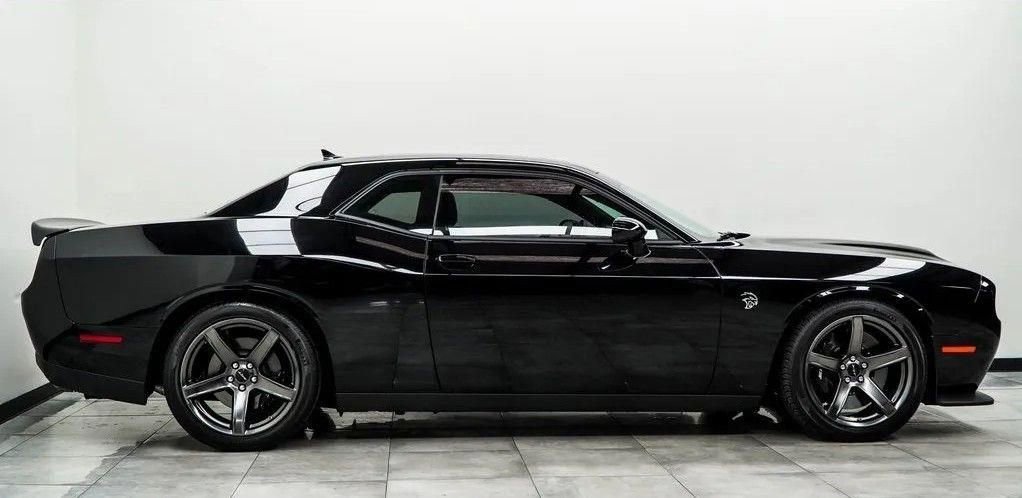 2023 DODGE CHALLENGER - Image 1