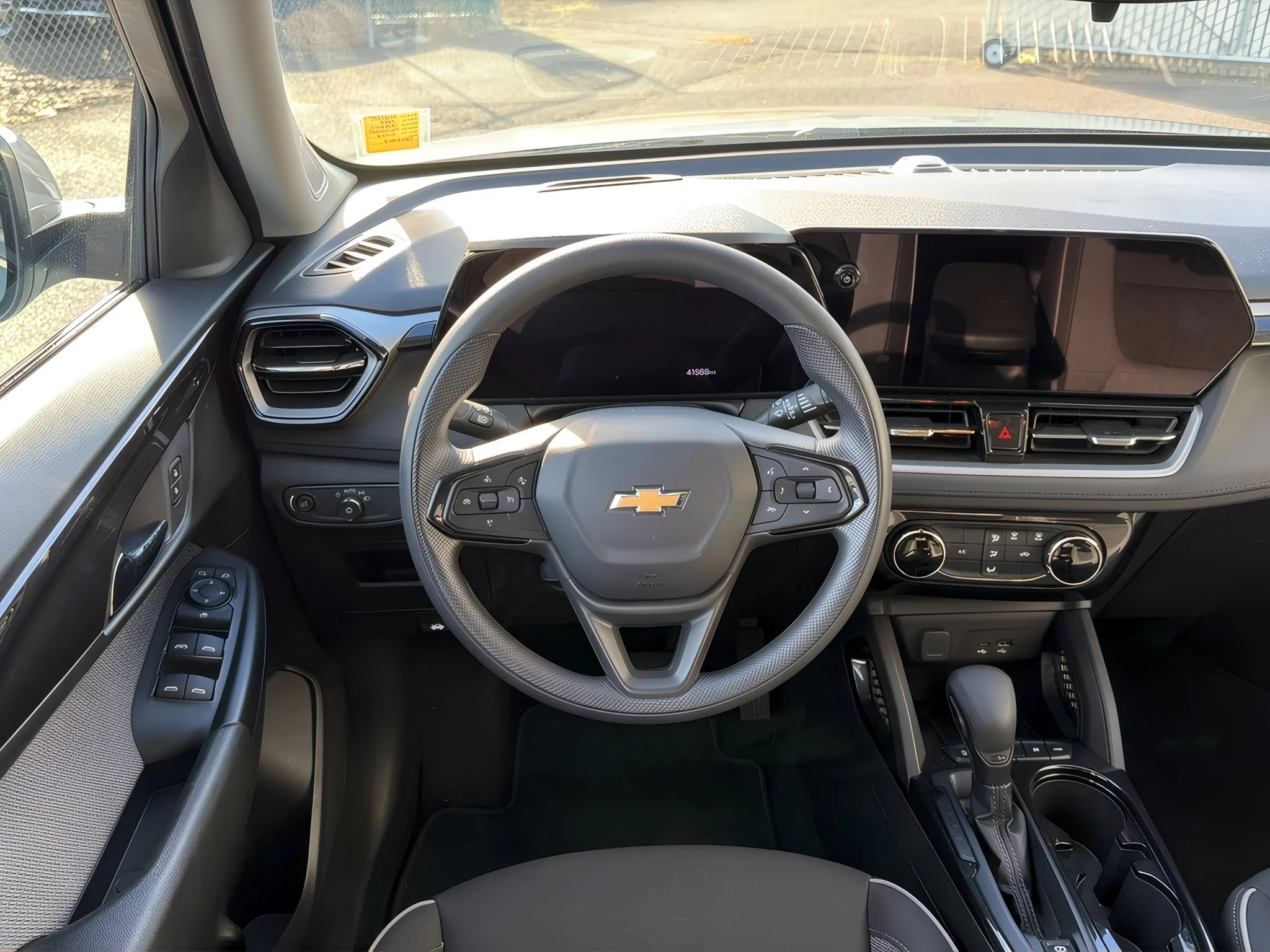 2025 Chevrolet Trailblazer LT - Photo 17