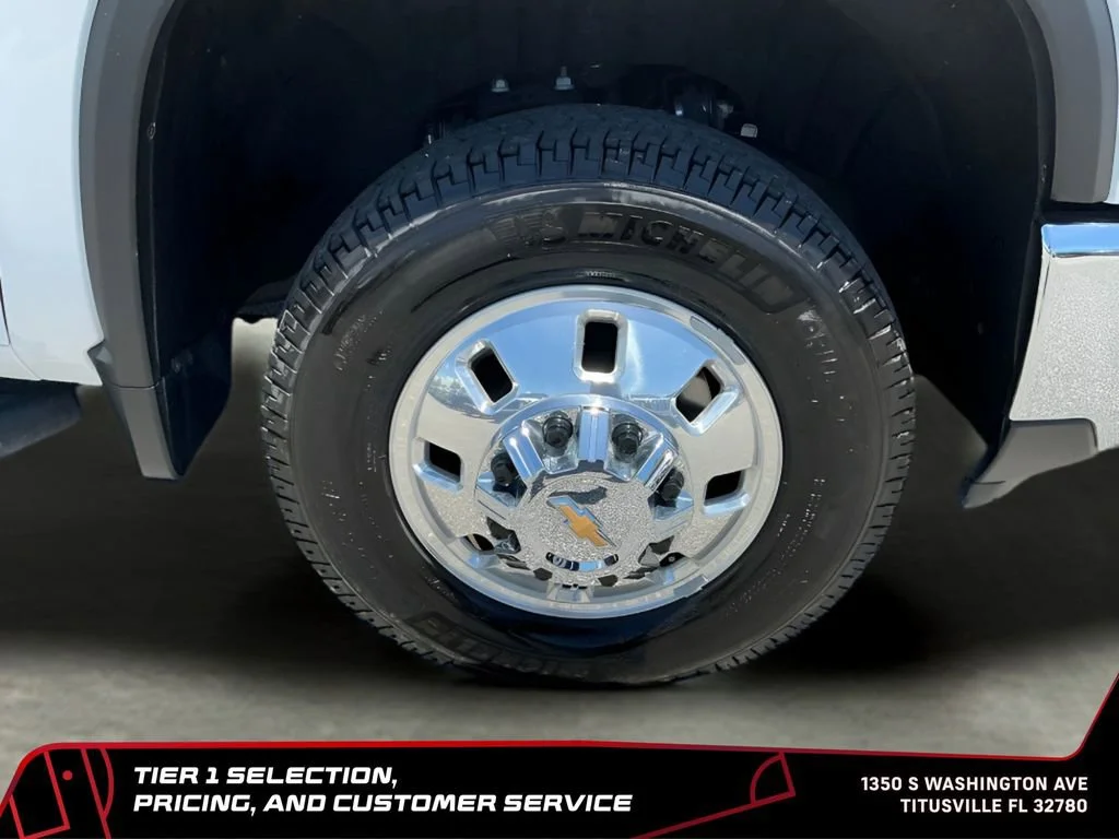 2025 Chevrolet Silverado 3500HD LTZ - Photo 36