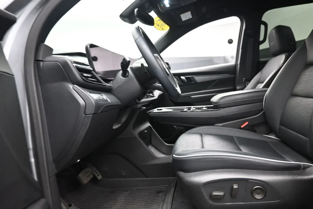 Used 2025 Gray Buick Sport Touring image 17