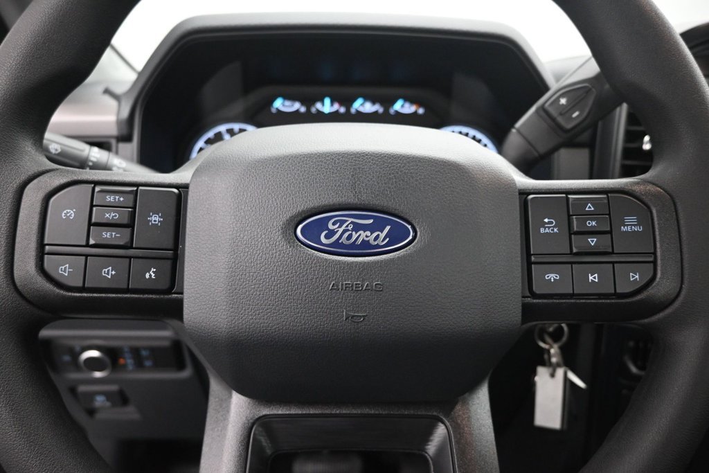 New 2026 Oxford White Ford XL image 10