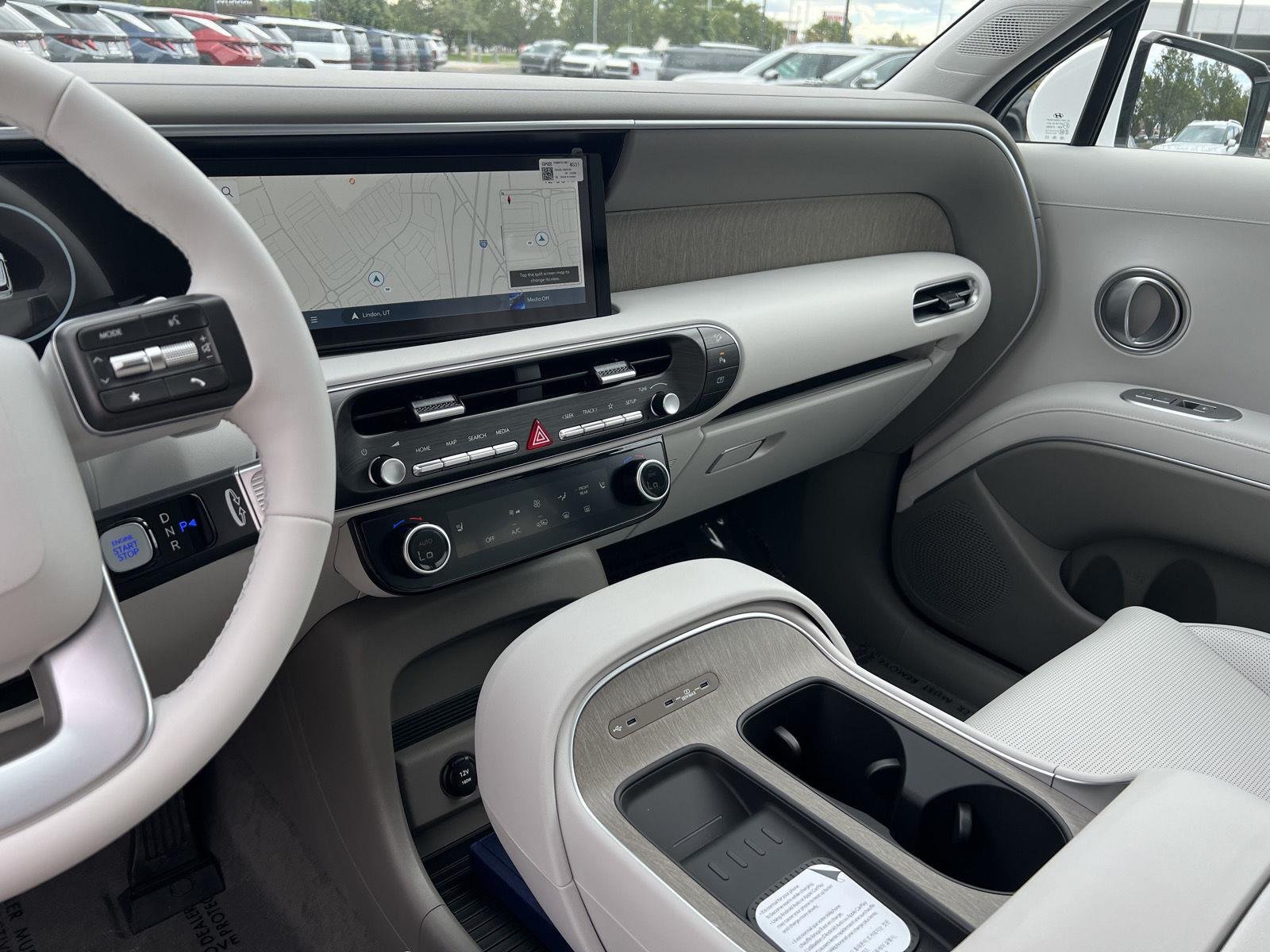 New 2027 Creamy White Pearl Hyundai SEL 7P image 36
