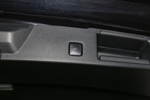 Used 2023 Black Ford Active image 12