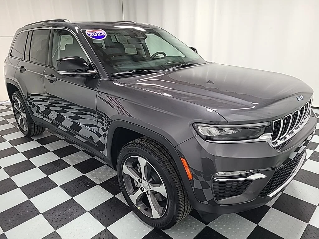New 2023 Jeep Grand Cherokee 4xe 4D Sport Utility | Tim Short Auto