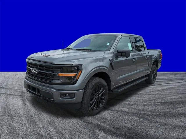 New 2026 Carbonized Gray Metallic Ford XLT image 8