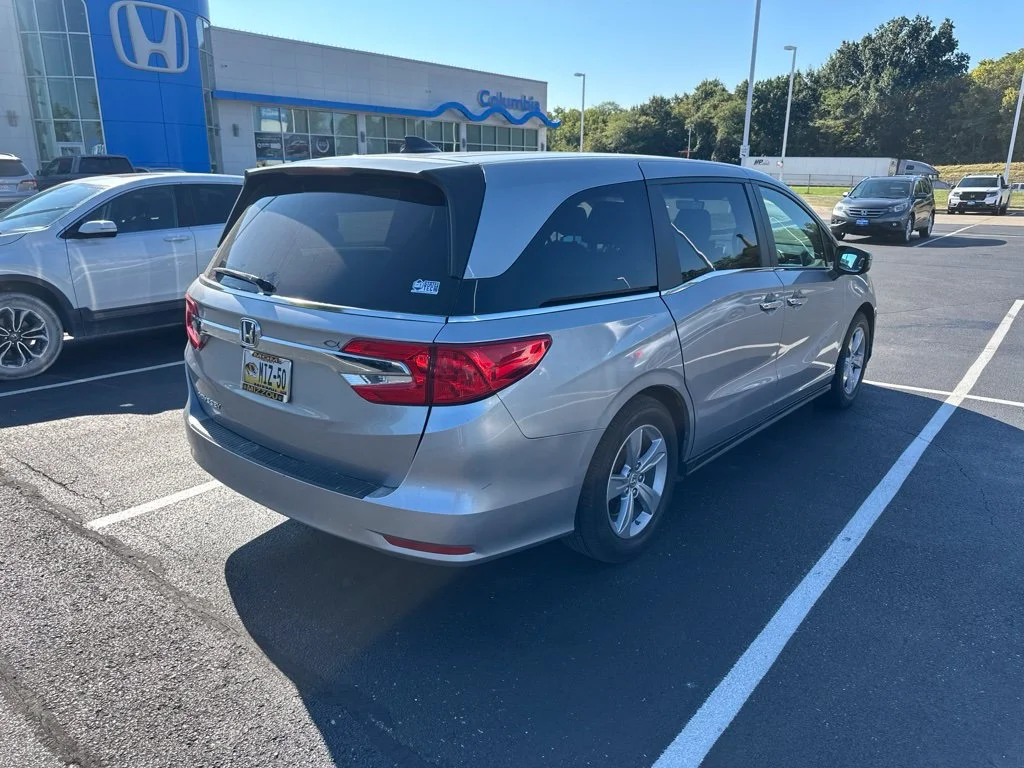 Used 2019 Silver Honda EX-L image 4