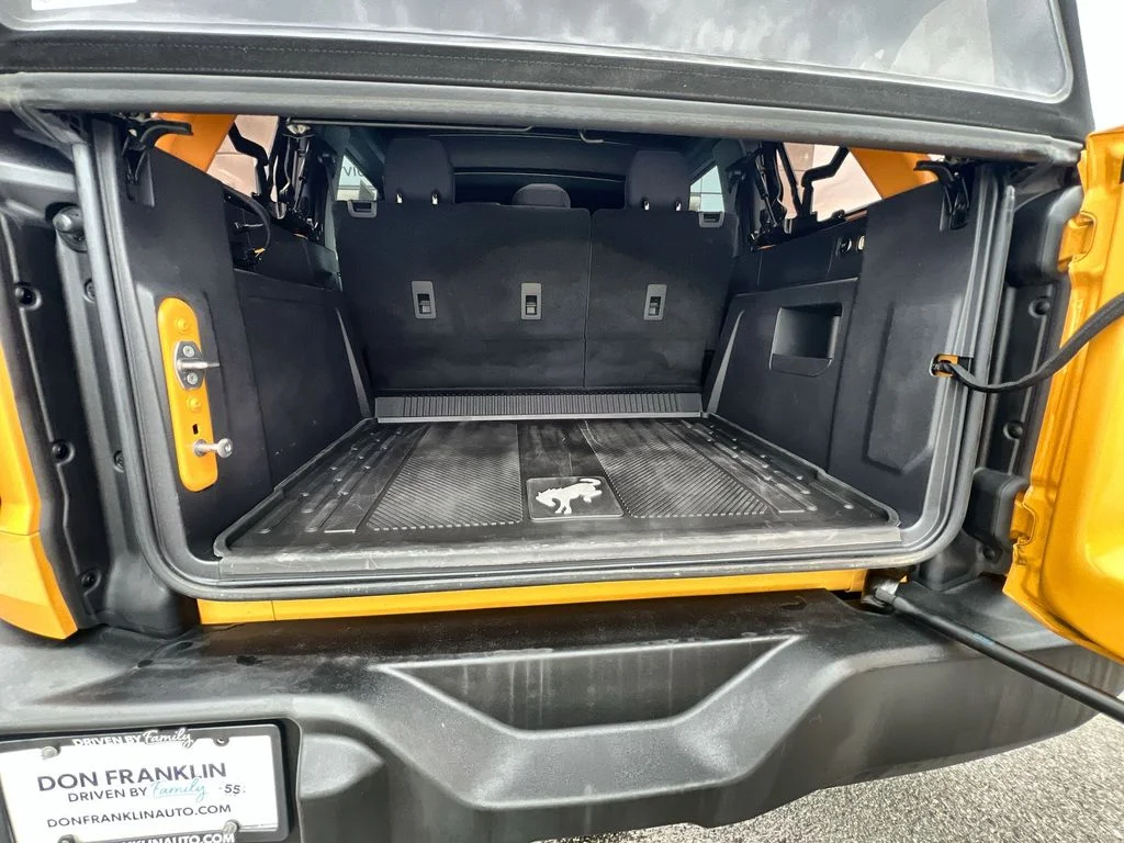 Used 2022 Orange Ford Base image 23