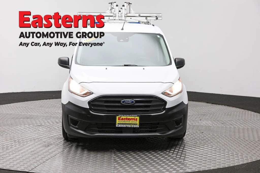 Used 2020 White Ford XL image 2