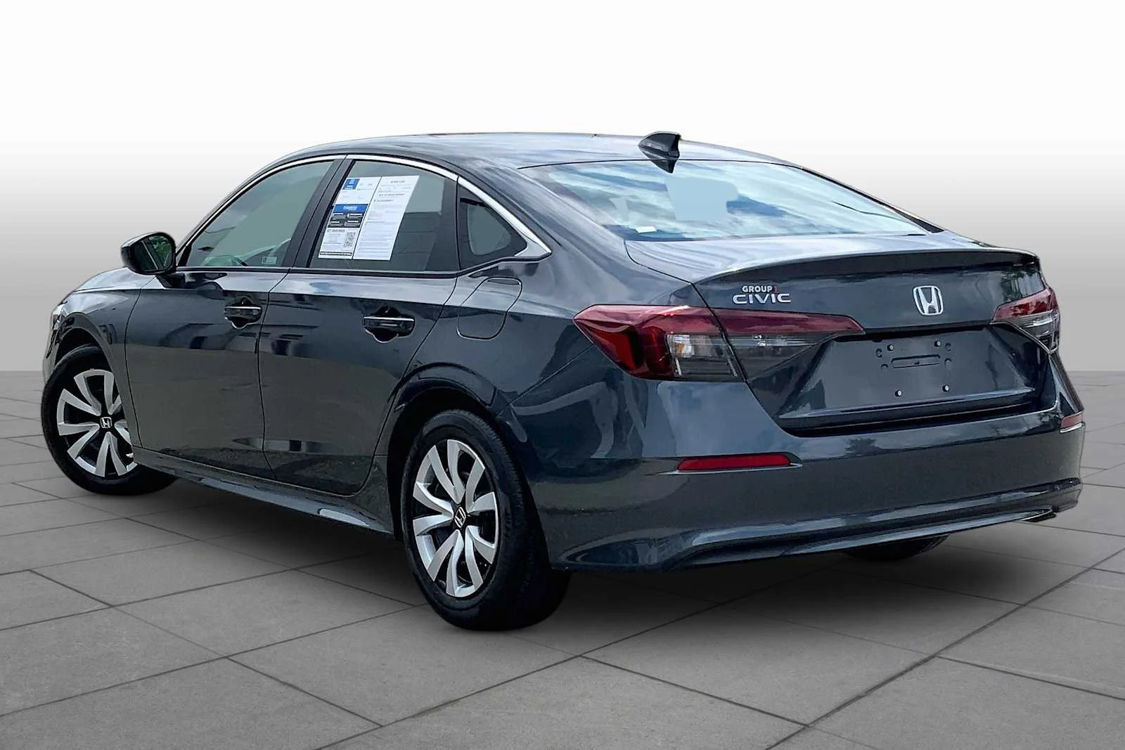 Used 2026 Meteorite Gray Metallic Honda LX image 11